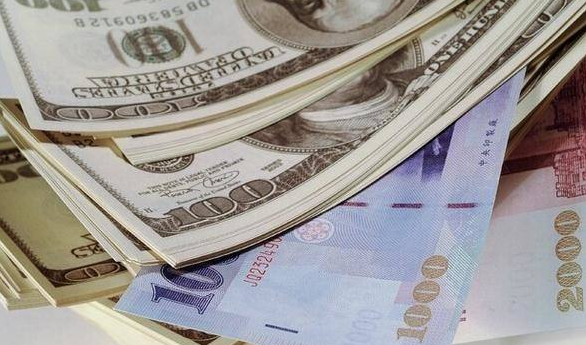 “逾4成资金靠自筹 地产资金链危局”